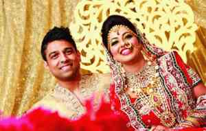 না, গুঞ্জন নয়। সত্যি সত্যি বিয়ের পিঁড়িতে বসলেন মোনালিসা!