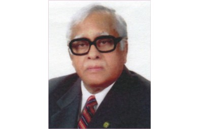 আব্দুল জলিলের শেষ ইচ্ছা অনুযায়ী তাকে তার বাবা ও মায়ের কবরের পাশে দাফন করা হবে