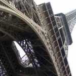 800px-Tour-Eiffel–