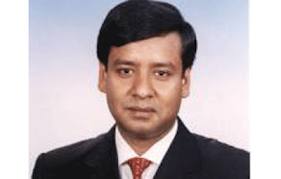 সাংবাদিক পেটালেন সাংসদ রনি, হত্যাচেষ্টার মামলা