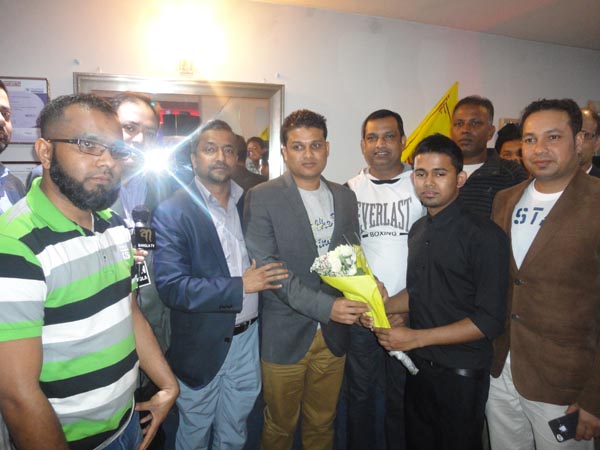 সিলেট মহানগর ছাত্রলীগের প্রচার সম্পাদককে বৃটেনের ওয়েলসে সংবর্ধনা