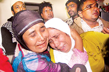 না’গঞ্জে গলা কেটে এক পরিবারের পাঁচজন খুন