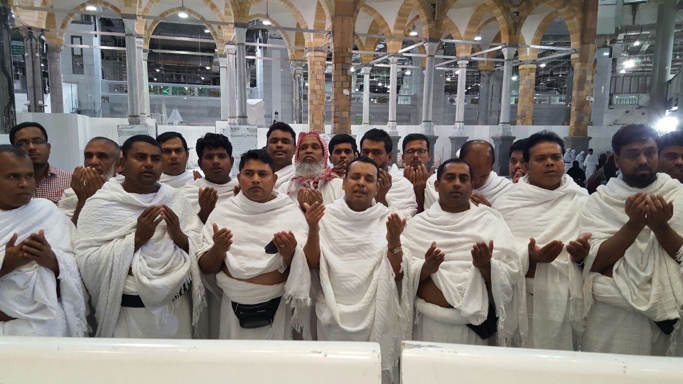 আরাফাত রহমান কোকোর রুহের মাগফেরাতের জন্য ওমরাহ করলেন সৌদিআরব বিএনপির নেতৃবৃন্দ