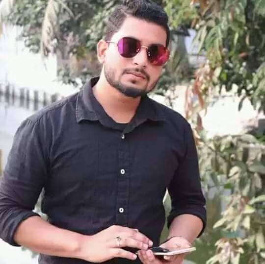 ১৬ মার্চ শনিবার রাতে দক্ষিণ আফ্রিকায় সন্ত্রাসীদের ছুরিকাঘাতে খুন হয়েছে মুন্সিগঞ্জের মোহাম্মদ শাকিল(ইন্নালি….রাজিউন)